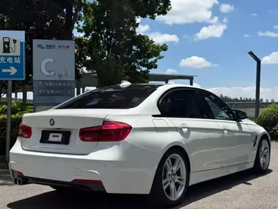 BMW 3 Series 2018, 76000 км, за 74000 CNY - фото 7