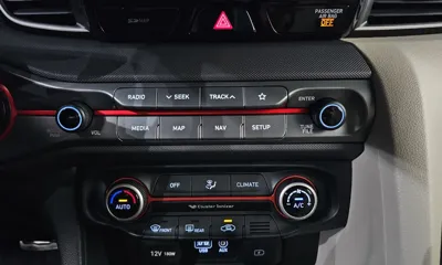 Hyundai Veloster 2018, 89858 км, за 12500000 KRW - фото 18