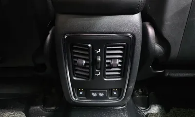 Jeep Cherokee 2018, 98292 км, за 16500000 KRW - фото 28