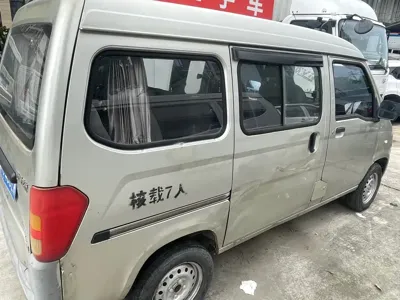 Wuling Zhiguang 2015, 90000 км, за 7800 CNY - фото 6