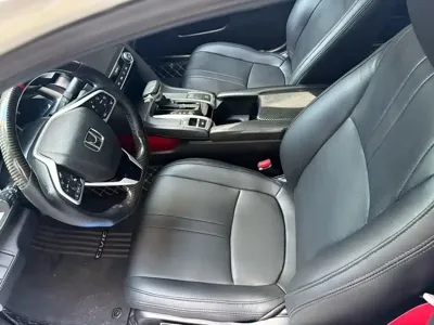 Honda Civic 2017, 90000 км, за 46800 CNY - фото 6