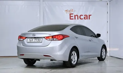 Hyundai Avante 2013, 167440 км, за 4800000 KRW