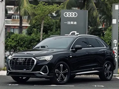 Audi Q3 · 2022 год