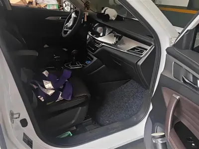Changan CS35PLUS 2019, 73600 км, за 28000 CNY - фото 8