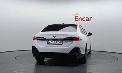 BMW 5-Series 2026, 4096 км, за 68900000 KRW - фото 4