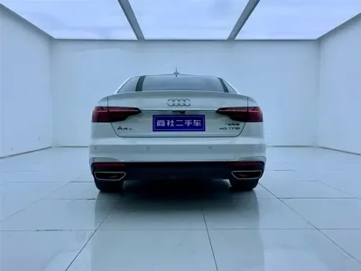 Audi A4L 2023, 55199 км, за 139800 CNY