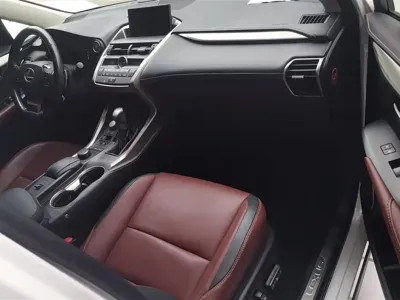 Lexus NX 2015, 132900 км, за 93800 CNY - фото 8
