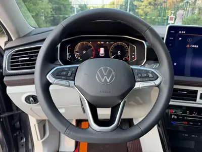 Volkswagen Tayron 2022, 36000 км, за 187800 CNY - фото 23