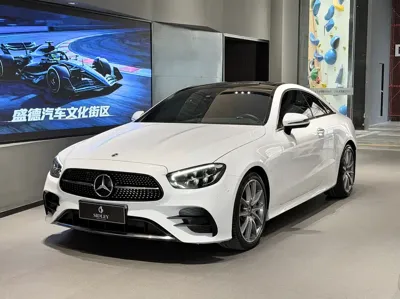 Mercedes-Benz E-Class (Import) · 2022 год