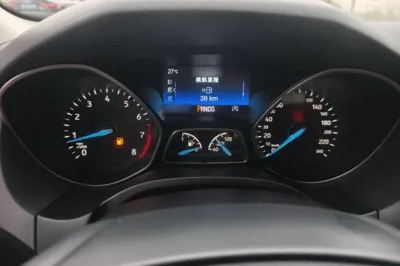 Ford Focus 2017, 28900 км, за 61260.77 CNY - фото 25