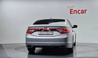 Hyundai Grandeur 2017, 62264 км, за 9900000 KRW