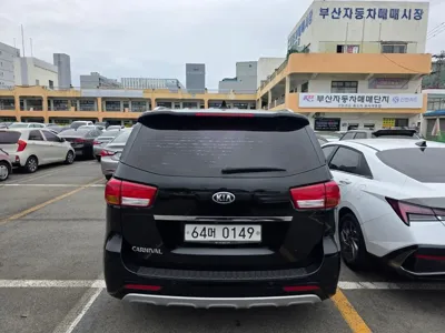 Kia Canival 2016, 113863 км, за 12900000 KRW