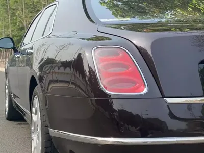 Bentley Mulsanne 2013, 170000 км, за 711100 CNY - фото 9