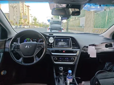 Hyundai Sonata Plug-in Hybrid 2018, 80500 км, за 56431 CNY - фото 10