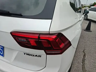 Volkswagen Tiguan L 2017, 132100 км, за 62300 CNY - фото 8