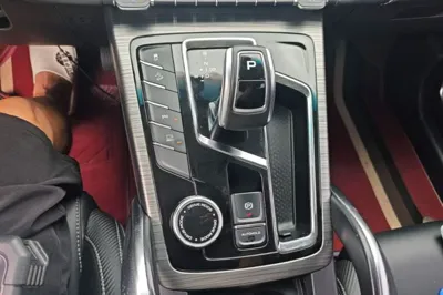 Geely Auto Emgrand X7 Sport 2020, 57800 км, за 61712.94 CNY - фото 16