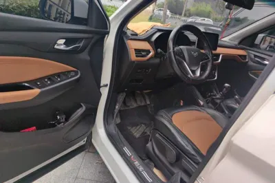 Wuling Hongguang S3 2018, 40300 км, за 29040.92 CNY - фото 16