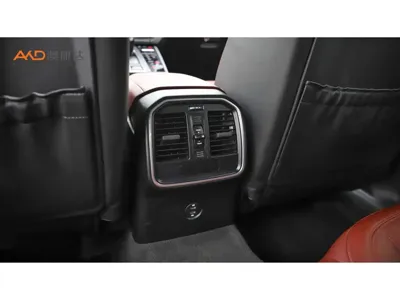 Porsche Macan 2023, 33000 км, за 373000 CNY - фото 9