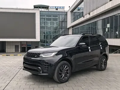 Land Rover Discovery · 2023 год