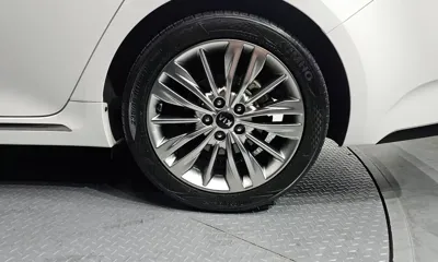Kia K5 2019, 53475 км, за 15900000 KRW - фото 21