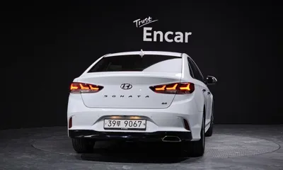 Hyundai Sonata 2018, 136176 км, за 10590000 KRW