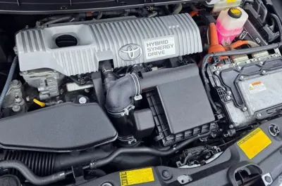 Toyota Prius 2010, 28500 км, за 12100000 KRW