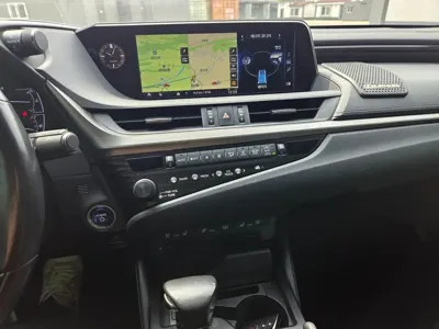 Lexus ES 2019, 76680 км, за 37500000 KRW - фото 10