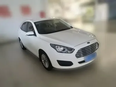 Ford Escort 2018, 51200 км, за 29300 CNY - фото 7