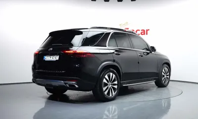 Mercedes-Benz GLE-Class 2025, 9753 км, за 108000000 KRW
