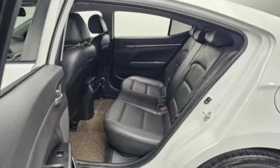 Hyundai Avante 2018, 118842 км, за 9900000 KRW - фото 11