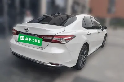 Toyota Camry 2023, 36200 км, за 142675.78 CNY - фото 6