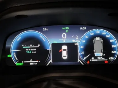 Toyota Camry 2025, 8897 км, за 48500000 KRW - фото 13