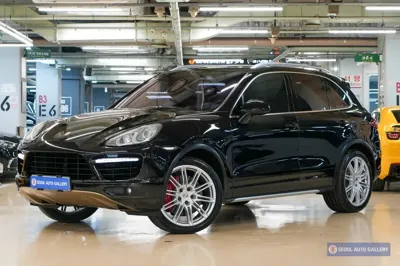 Porsche Cayenne · 2011 год