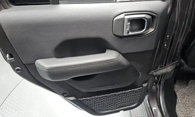Jeep Wrangler 2019, 88377 км, за 32800000 KRW - фото 25