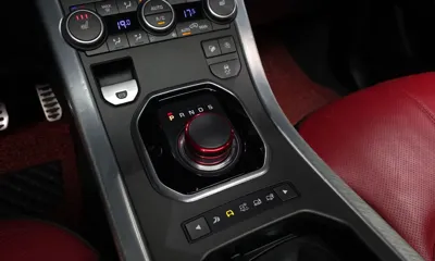 Land Rover Range Rover Evoque 2018, 74152 км, за 17990000 KRW - фото 9