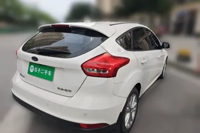 Ford Focus 2017, 108900 км, за 27764.4 CNY - фото 15