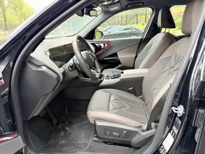 BMW X3 2025, 2000 км, за 309800 CNY