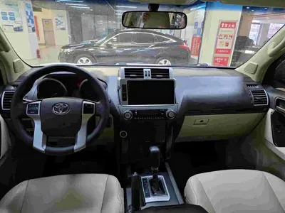 Toyota Prado 2017, 160000 км, за 188800 CNY