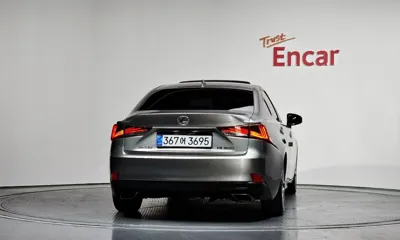 Lexus IS 2019, 97818 км, за 23290000 KRW