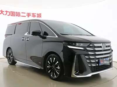 Toyota Vellfire 2025, 24000 км, за 758000 CNY
