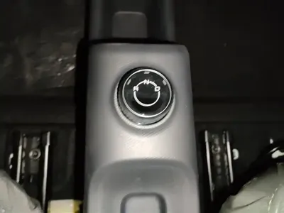 Wuling Zhiguang EV 2026, 100 км, за 45000 CNY - фото 16