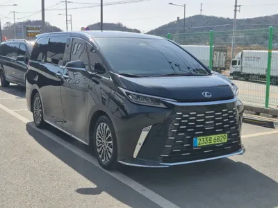 Lexus LM 2025, 35768 км, за 167000000 KRW