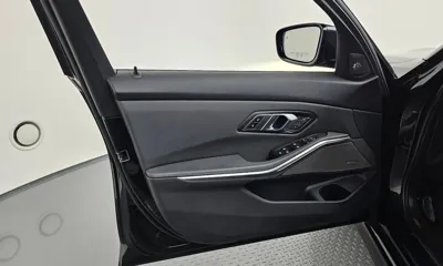 BMW 3-Series 2019, 84278 км, за 24900000 KRW - фото 24