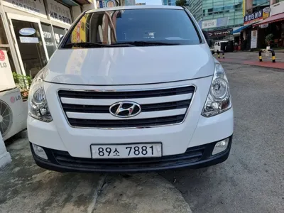 Hyundai Starex 2017, 66490 км, за 11800000 KRW