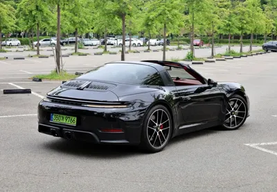 Porsche 911 2025, 3750 км, за 287000000 KRW - фото 8