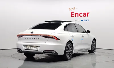 Hyundai Grandeur 2023, 45016 км, за 27800000 KRW