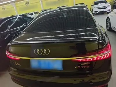 Audi A6L 2020, 87500 км, за 169400 CNY - фото 6