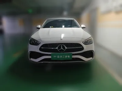 Mercedes-Benz C-Class 2022, 33300 км, за 186196.38 CNY