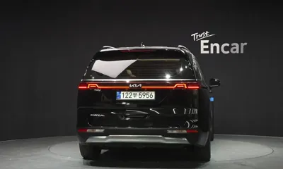 Kia Canival 2023, 40292 км, за 35200000 KRW - фото 4
