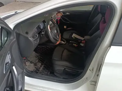 Buick Verano 2016, 64600 км, за 26500 CNY - фото 9
